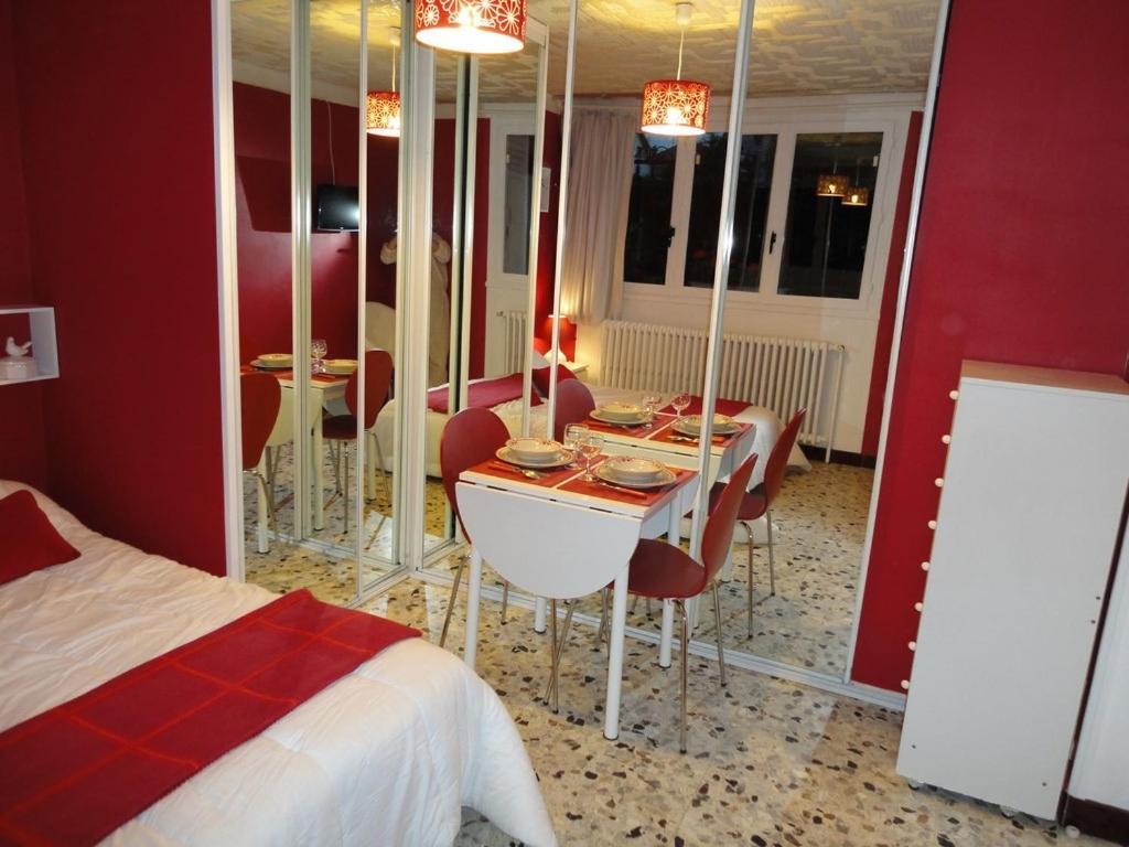 Studio Framboise Proche Paris Et Disneyland Gagny ภายนอก รูปภาพ